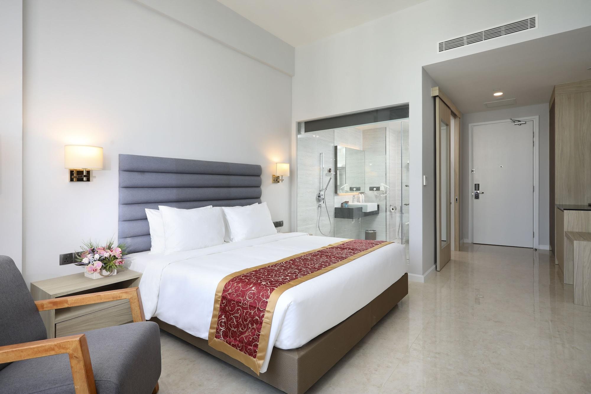 Hompton Hotel By The Beach George Town Exteriör bild